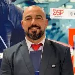 DSP Biomedical produz a mais completa linha de produtos para procedimentos de odontologia, cirurgia bucomaxilofacial e implantodontia do mercado nacional.